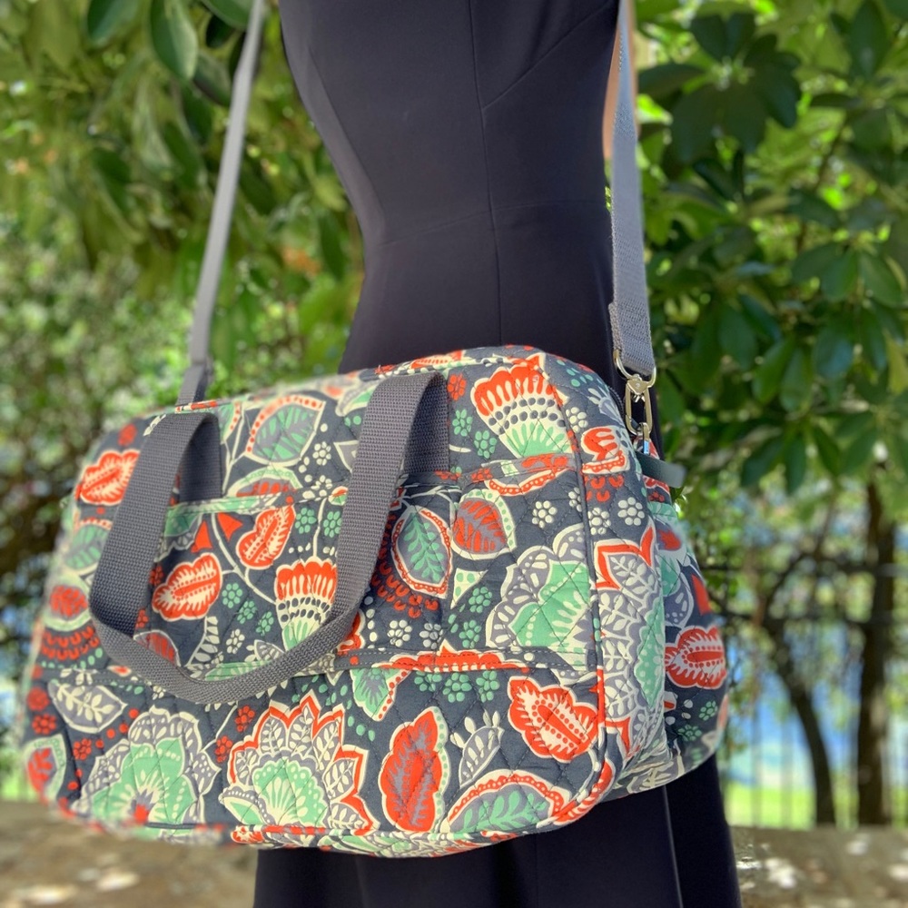 NWT❗️Vera Bradley Travel Bag - Picture 6 of 6